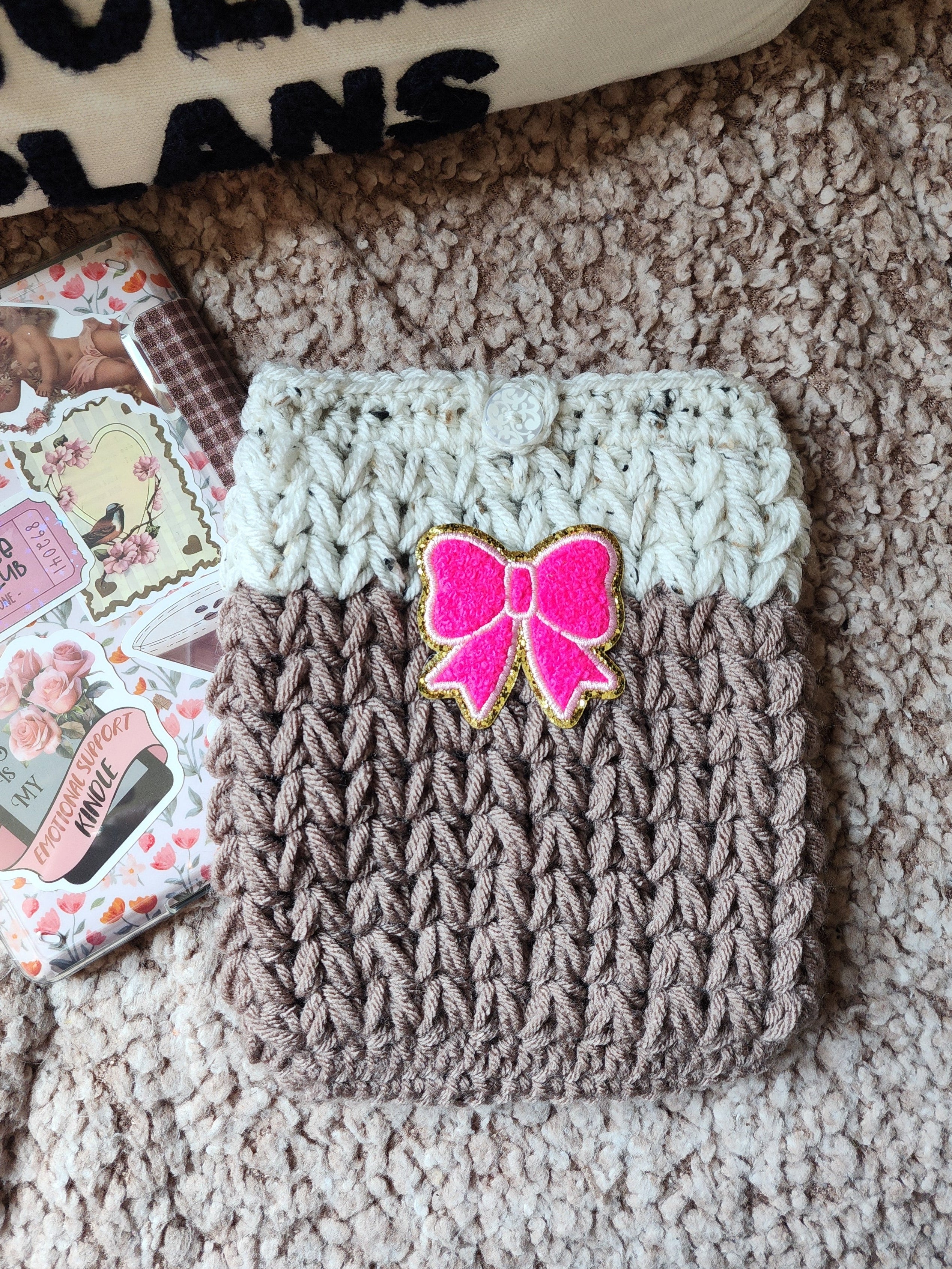 Bow Kindle Sleeve
